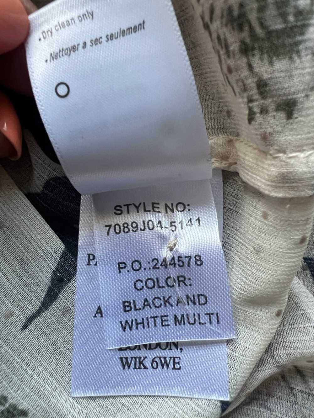 Like New! PAIGE Denim Giada Blouse Cream and Black Floral Tie-Neck in Size S - Picture 12 of 16